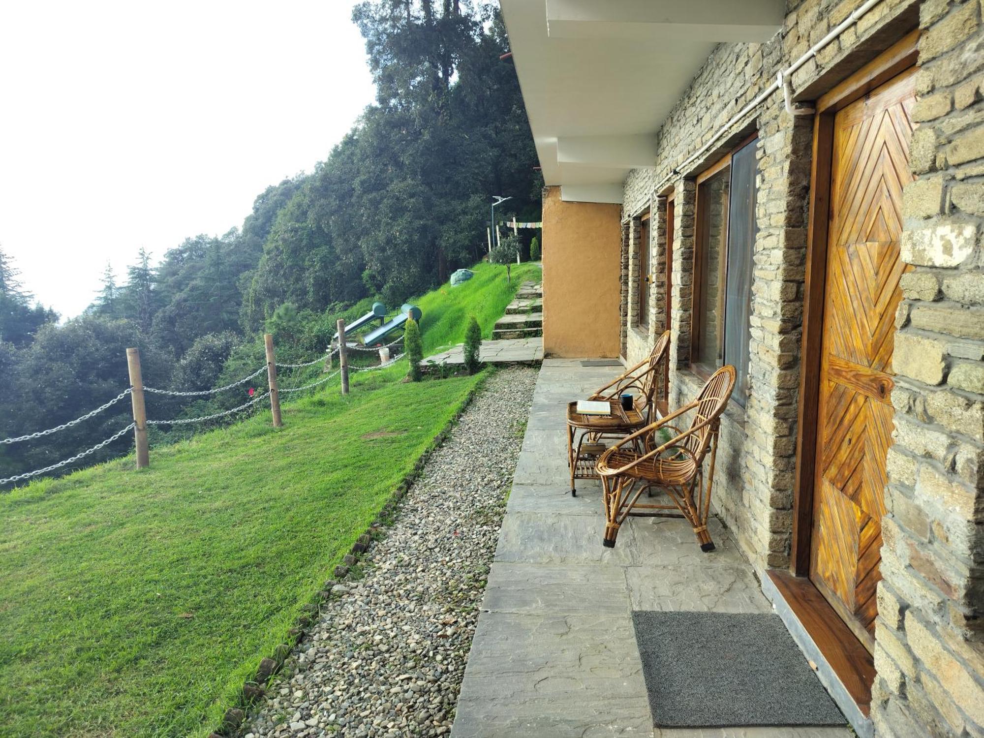 Simba Jungle Lodge, Binsar Wildlife Sanctuary Kültér fotó